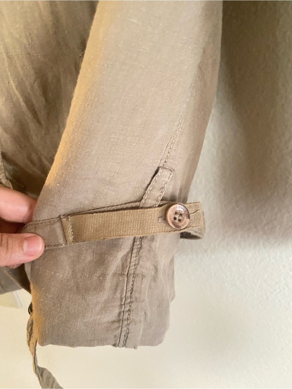 Women's 100% Linen Double-Breasted Lightweight Blazer in Taupe - Picture 11 of 11